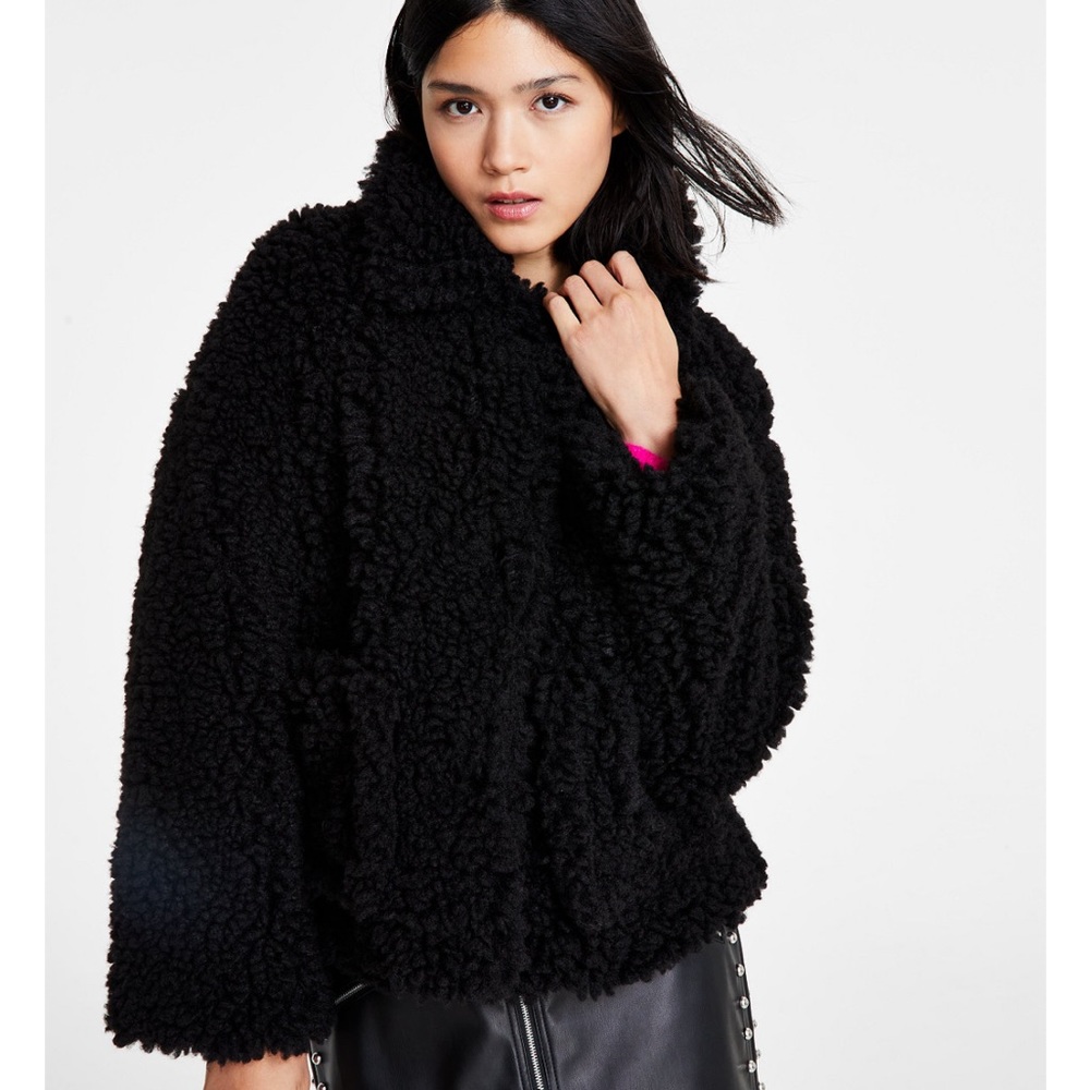 NWT 💎DKNY Jeans
Women's Long-Sleeve Short Sherpa
Jacket